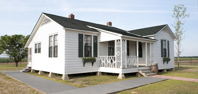 Johnny-Cash-Boyhood-Home-web