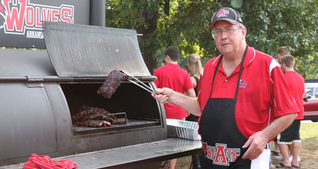 Mike Watson at tailgate grill