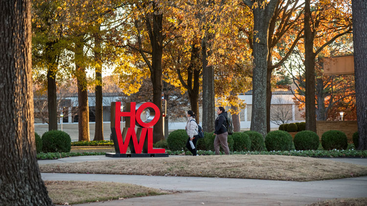 Students-walk-across-campus.jpg