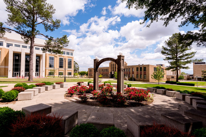 Memorial Arch on the A-State campus.jpg