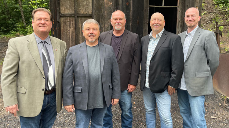 Bluegrass Band Fast Track to Perform Bluegrass Monday in October